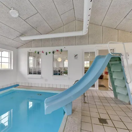Holiday home Matrona - 750m From The Sea In Western Jutland By Interhome